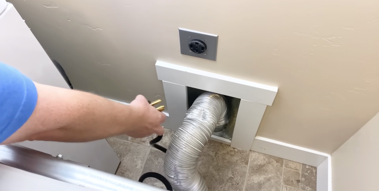 unplugging dryer before cleaning