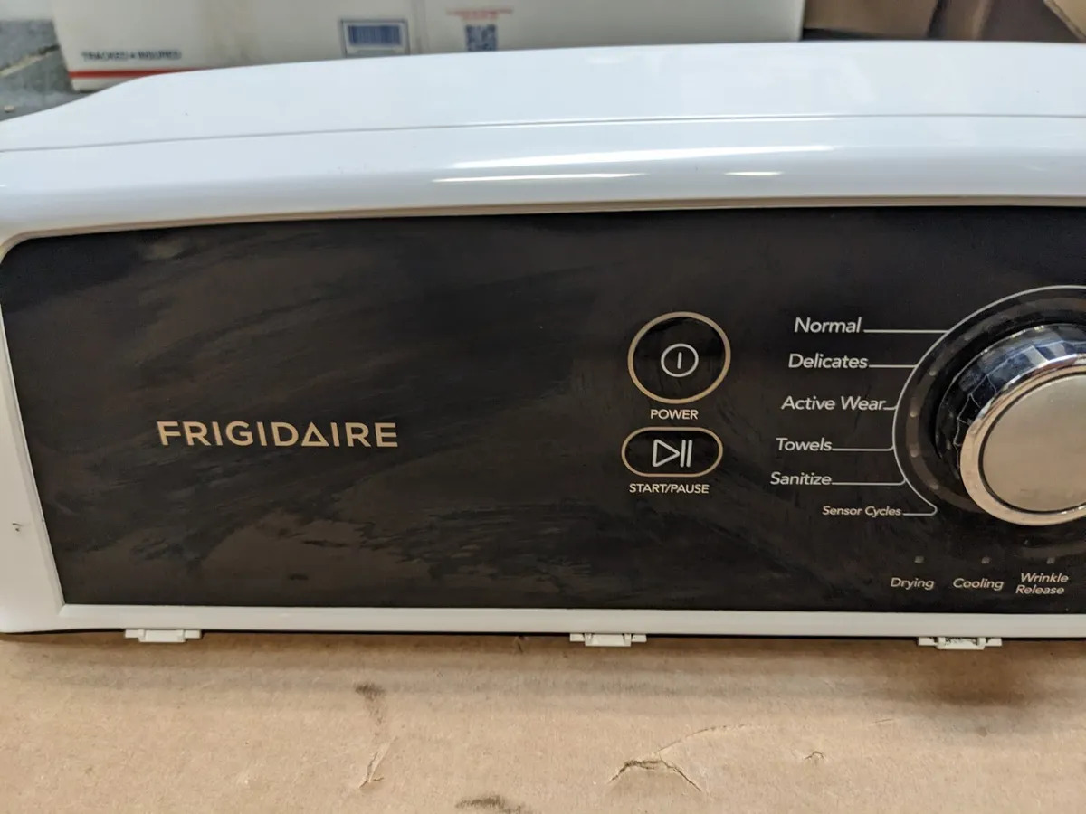 Frigidaire Dryer Start/Pause button